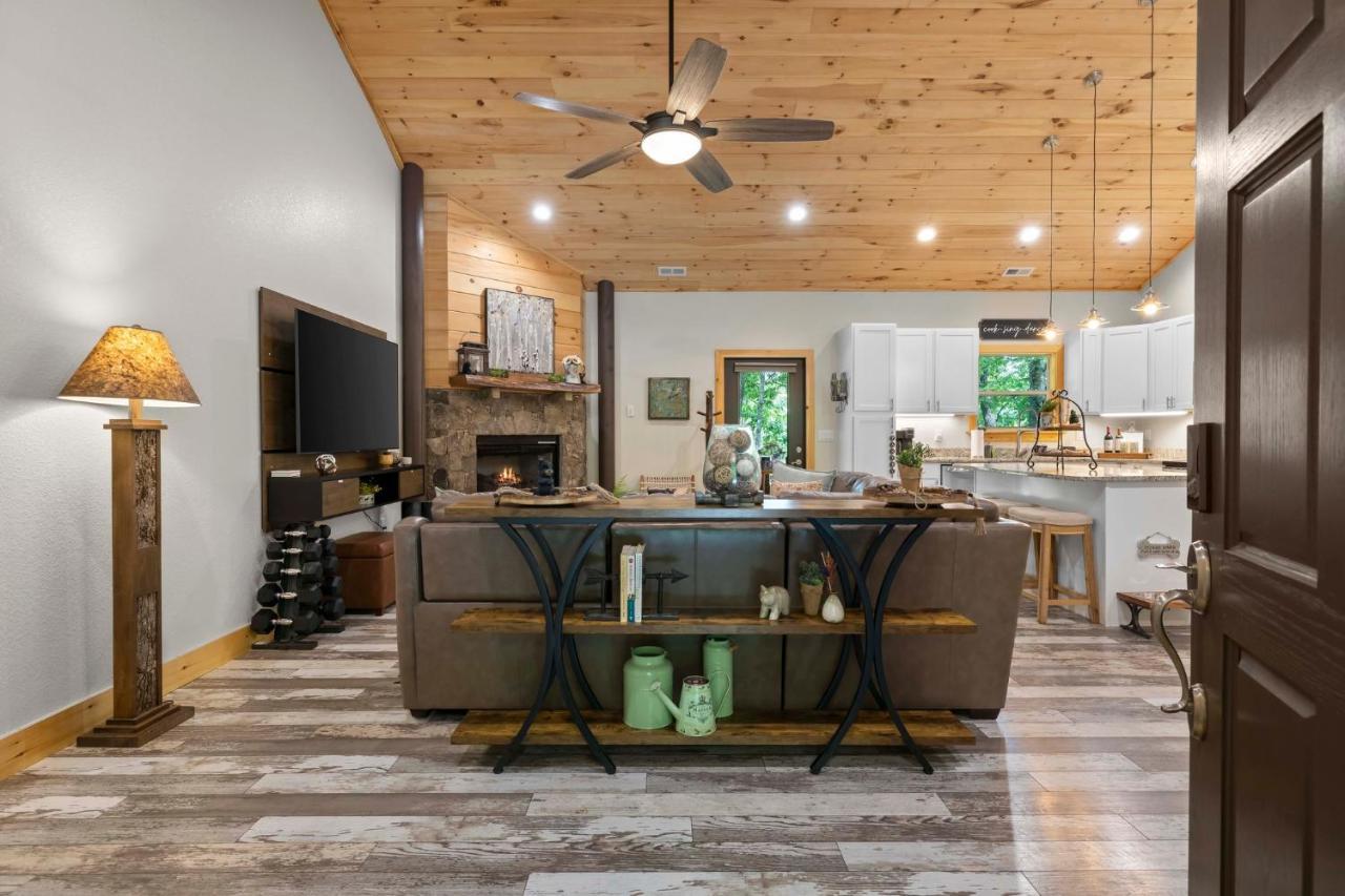 Stunning Views, Superb Atmosphere, Modern Amenities, In The Middle Of Nature Bryson City Exteriör bild
